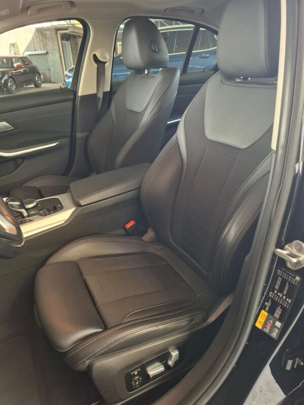 BMW Serie 3 2024 - Image 13