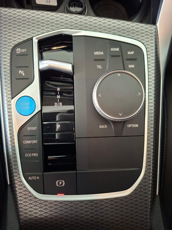 BMW i4  E drive 40 - Image 7