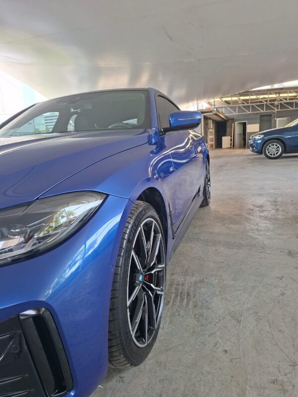 BMW i4  E drive 40 - Image 12