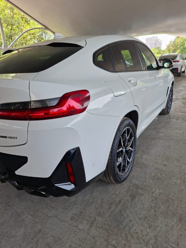 BMW X4 2024 - Image 11