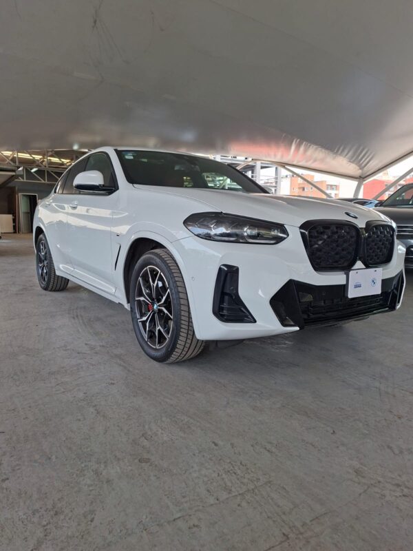 BMW X4 2024 - Image 17