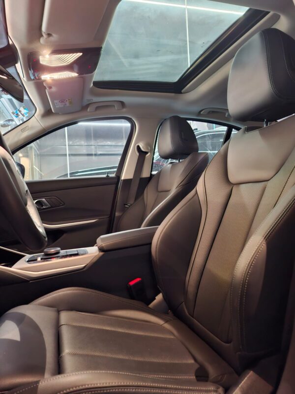 BMW 320 2024 - Image 3