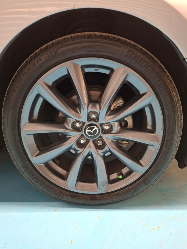 Mazda 3 HB Grand Touring 2023 - Image 10