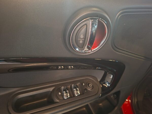 MINI Countryman 2024 - Image 6