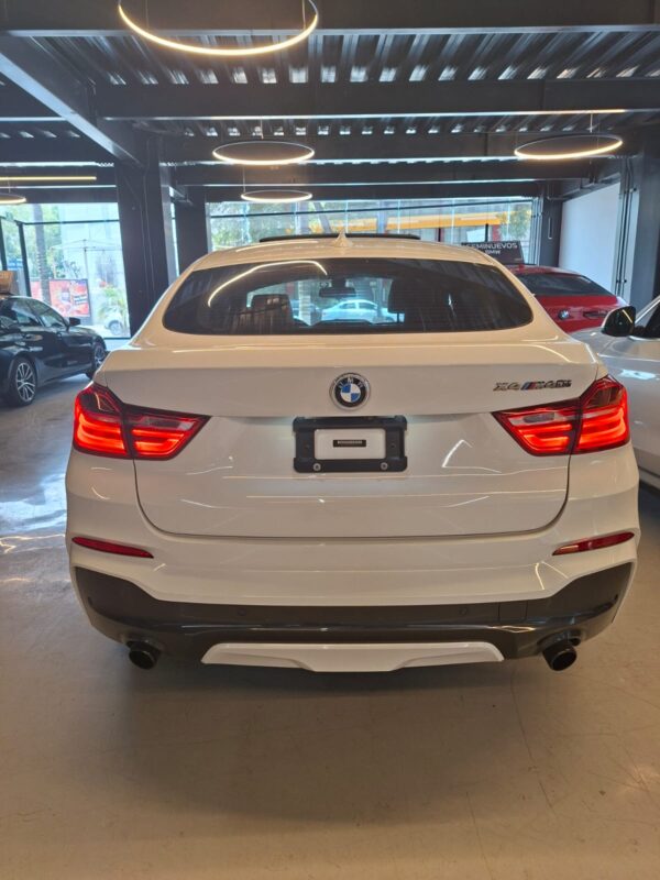 BMW X4 M40 2017 - Image 12